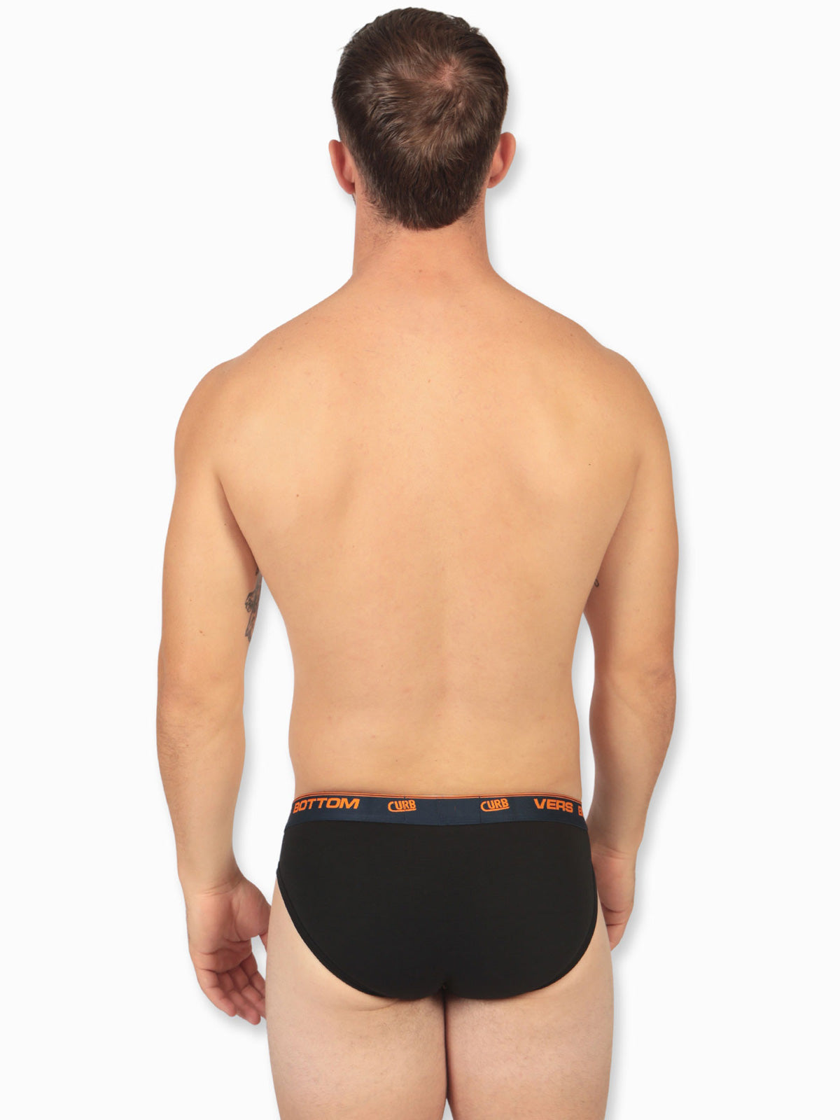 IDENTITY Brief Vers Bottom