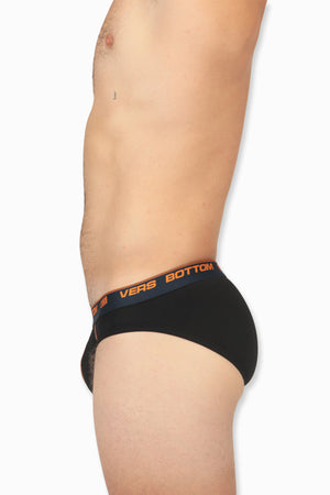 IDENTITY Brief Vers Bottom